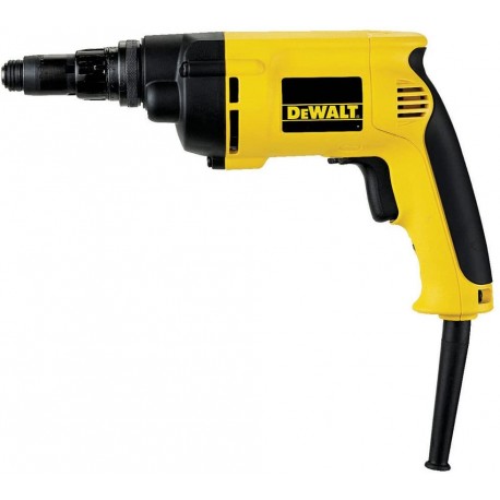 Atornillador 540W 2.500 rpm con embrague ajustable DeWALT